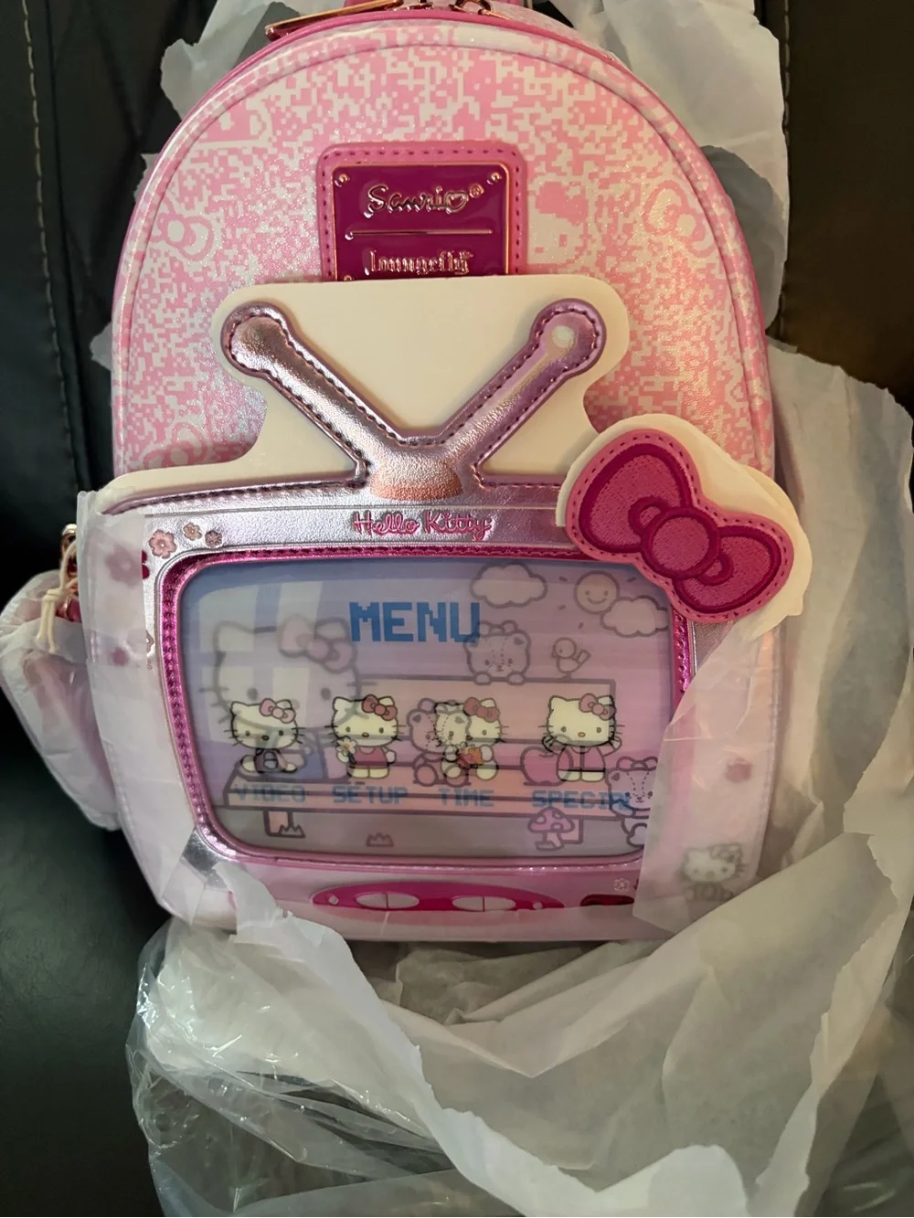 Loungefly Hello Kitty Sanrio Exclusive Lenticular Vintage TV Mini Backpack NWT